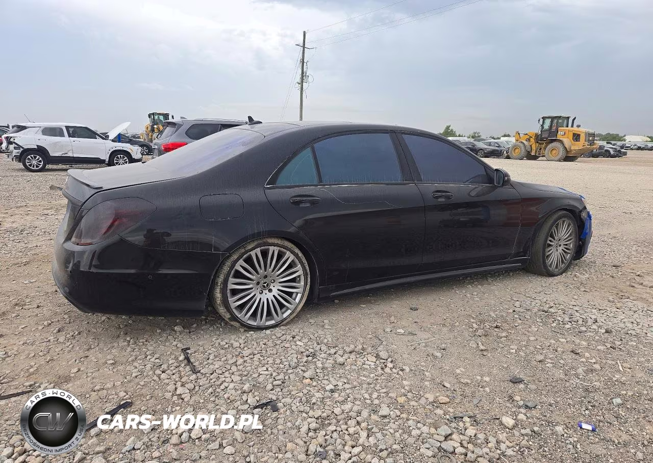 2015 Mercedes-Benz S 550 VIN:WDDUG8CB5FA115517 - 3
