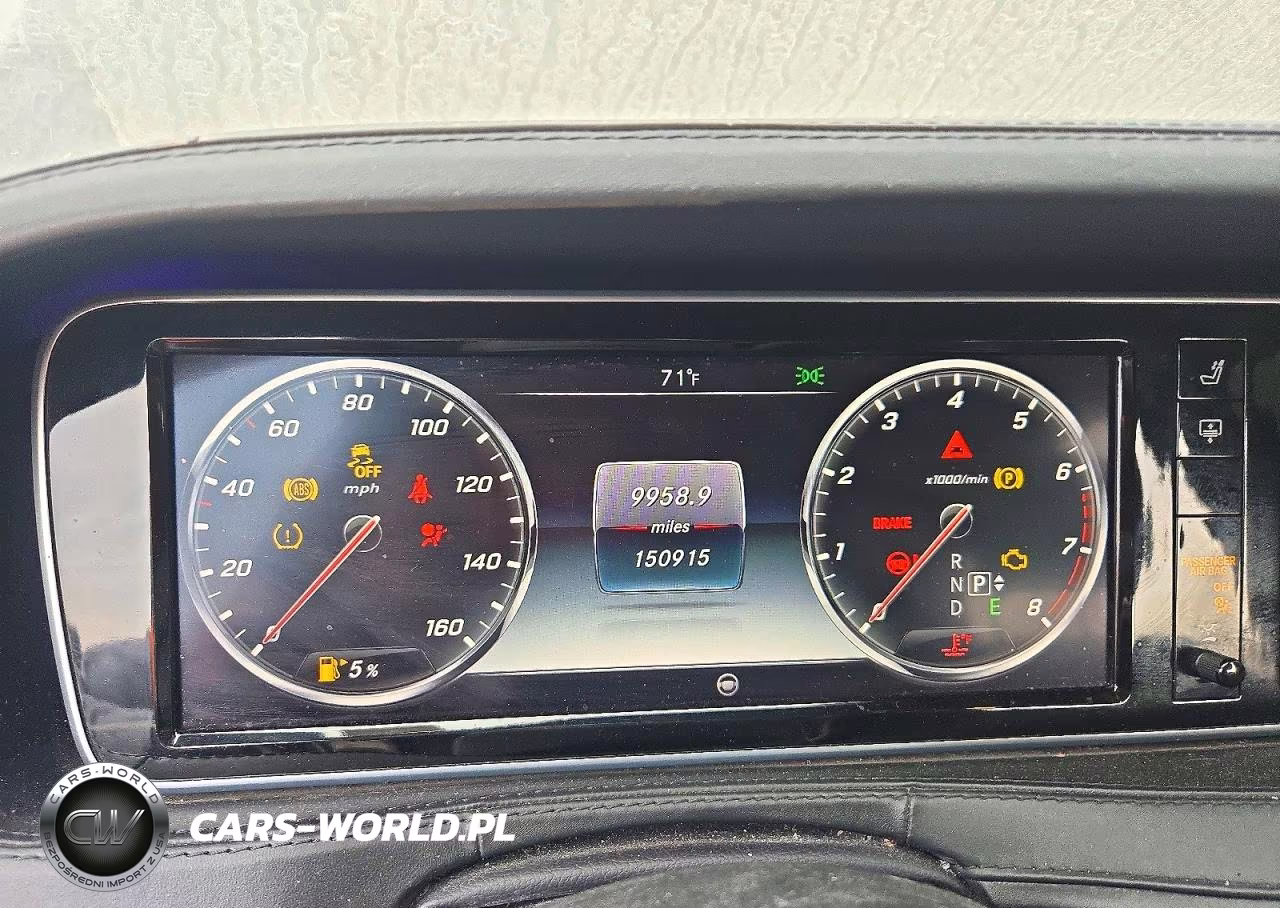 2015 Mercedes-Benz S 550 VIN:WDDUG8CB5FA115517 - 9
