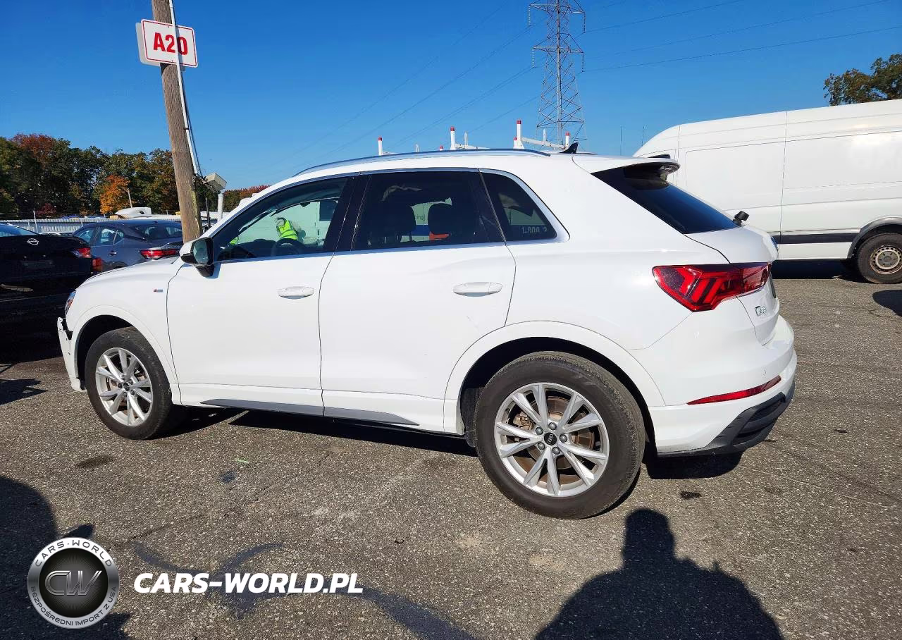 2025 Audi Q3 Premium S Line 45 VIN:WA1DECF37S1020811 - 2
