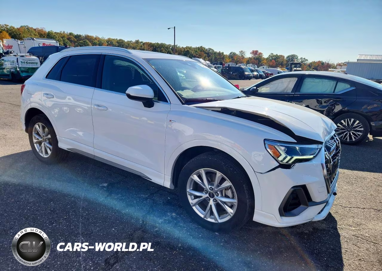 2025 Audi Q3 Premium S Line 45 VIN:WA1DECF37S1020811 - 4
