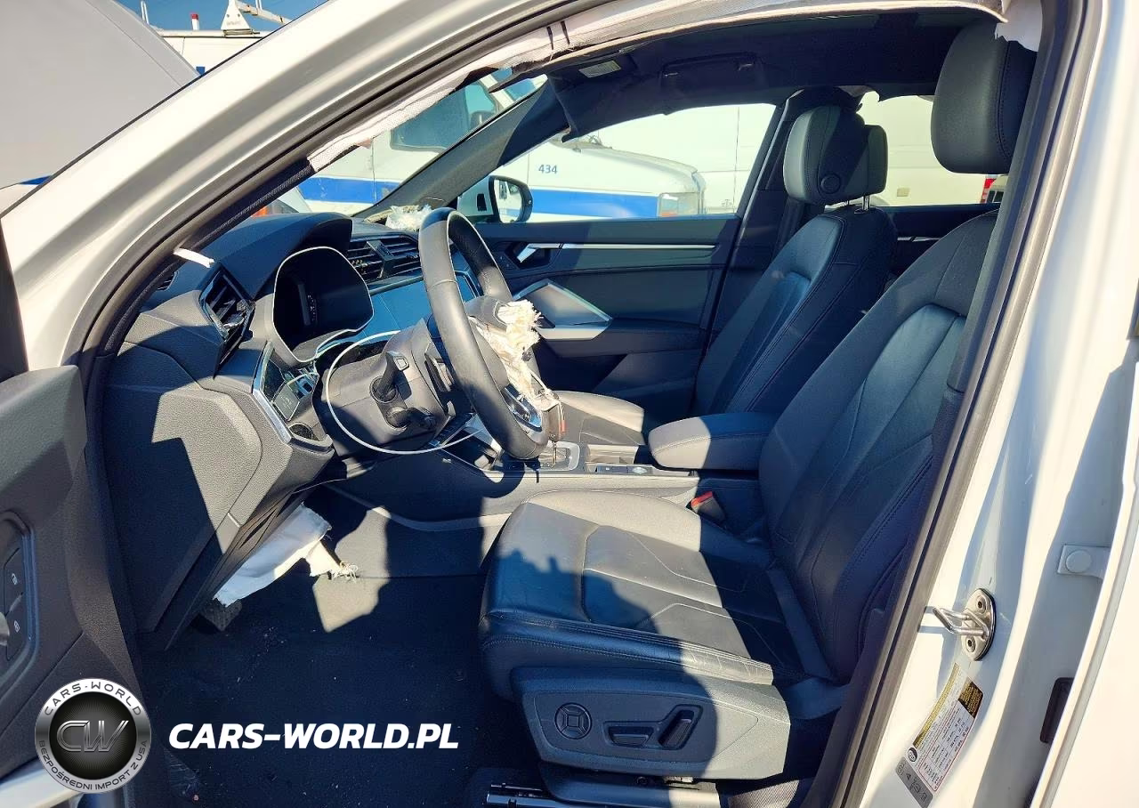 2025 Audi Q3 Premium S Line 45 VIN:WA1DECF37S1020811 - 7