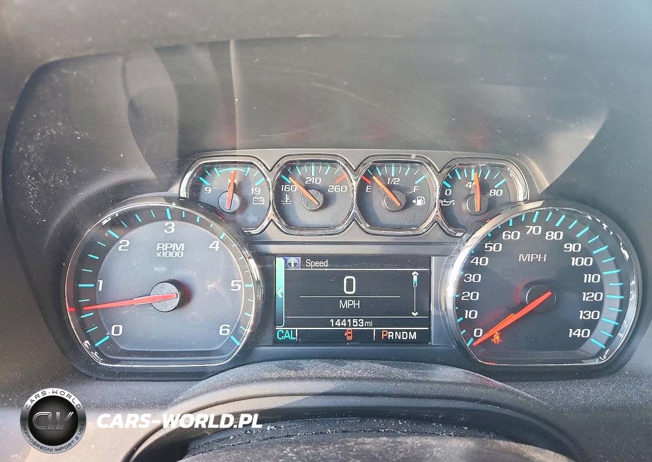 2016 Chevrolet Suburban C1500 Lt VIN:1GNSCHKC7GR484106 - 9