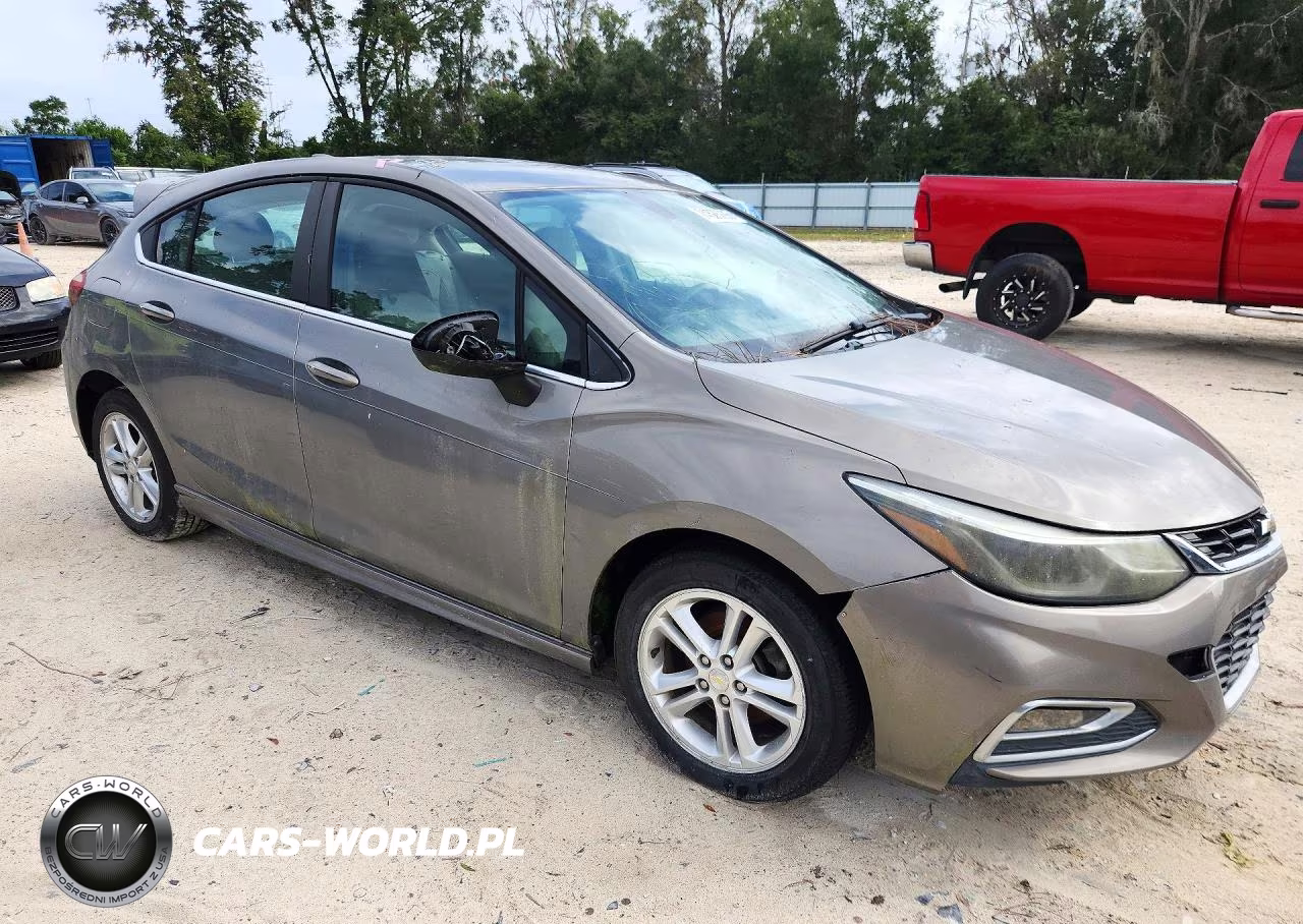 2017 Chevrolet Cruze Lt VIN:3G1BE6SM2HS571709 - 4