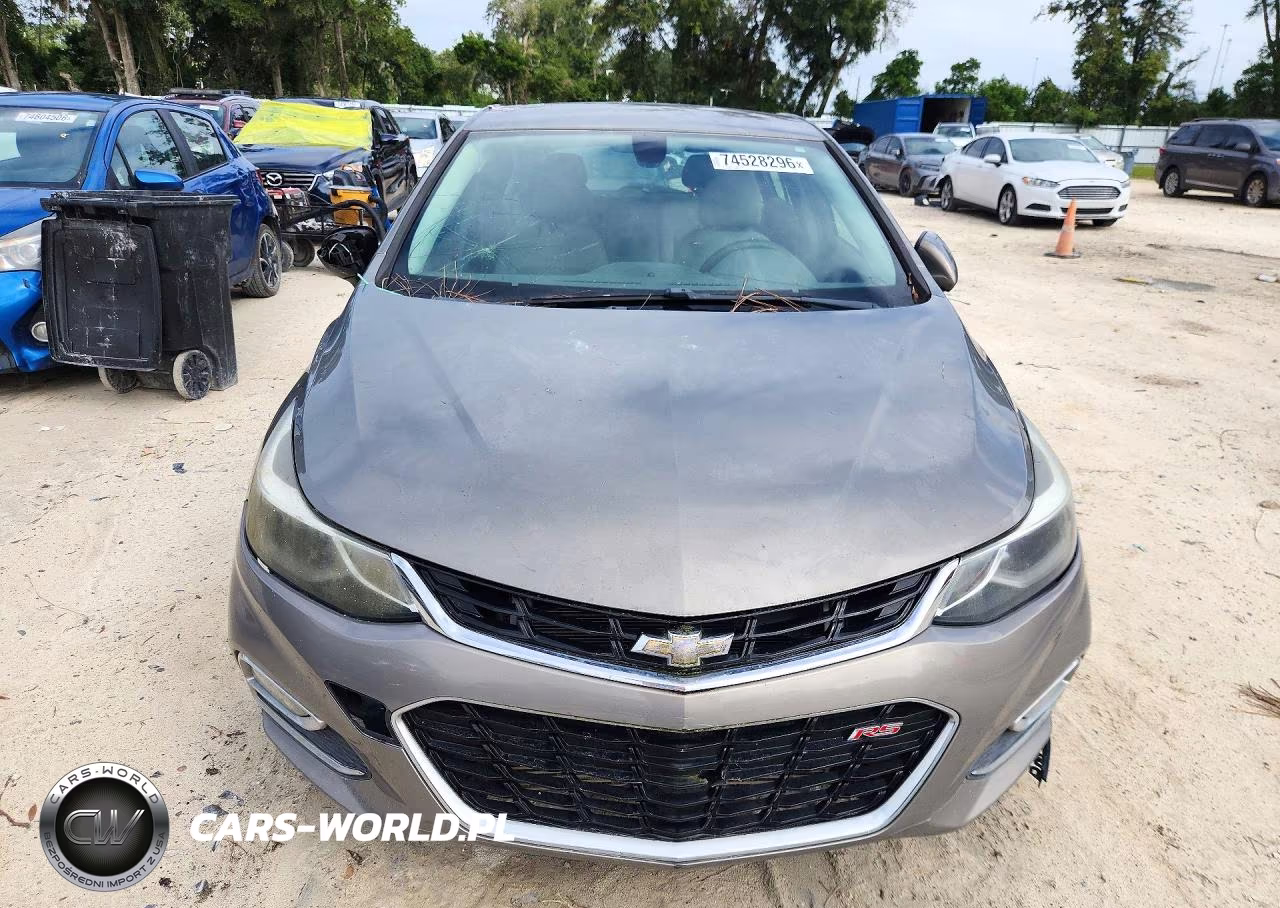 2017 Chevrolet Cruze Lt VIN:3G1BE6SM2HS571709 - 5