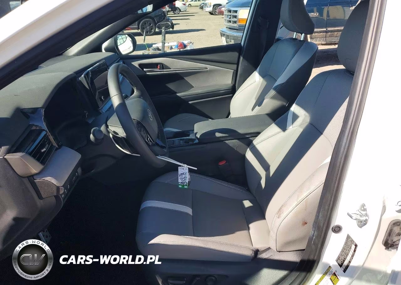 2025 Toyota Camry Se VIN:4T1DAACK1SU626794 - 7
