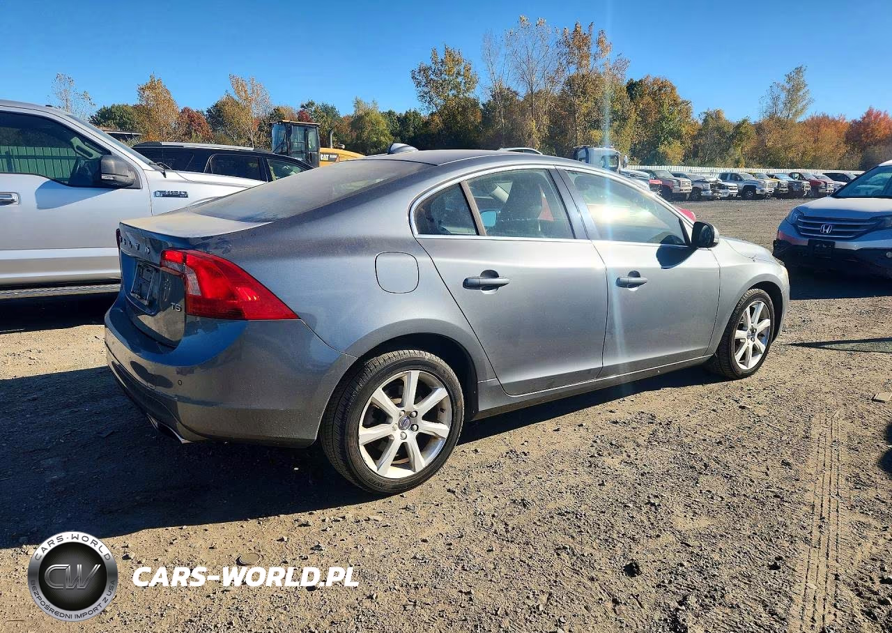2016 Volvo S60 Premier VIN:YV126MFK4G2403155 - 3