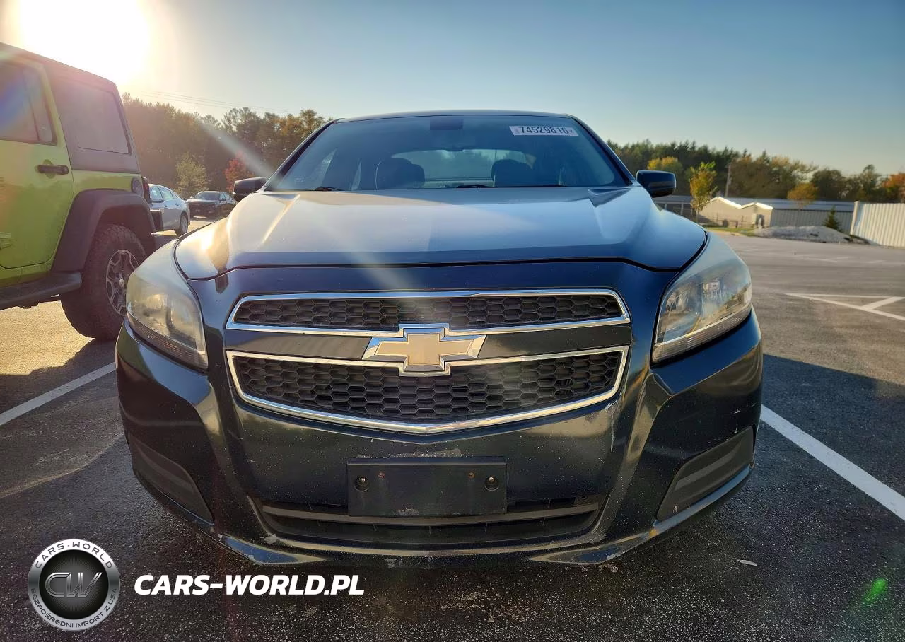 2014 Chevrolet Malibu Ls VIN:1G11B5SL4EF238000 - 5