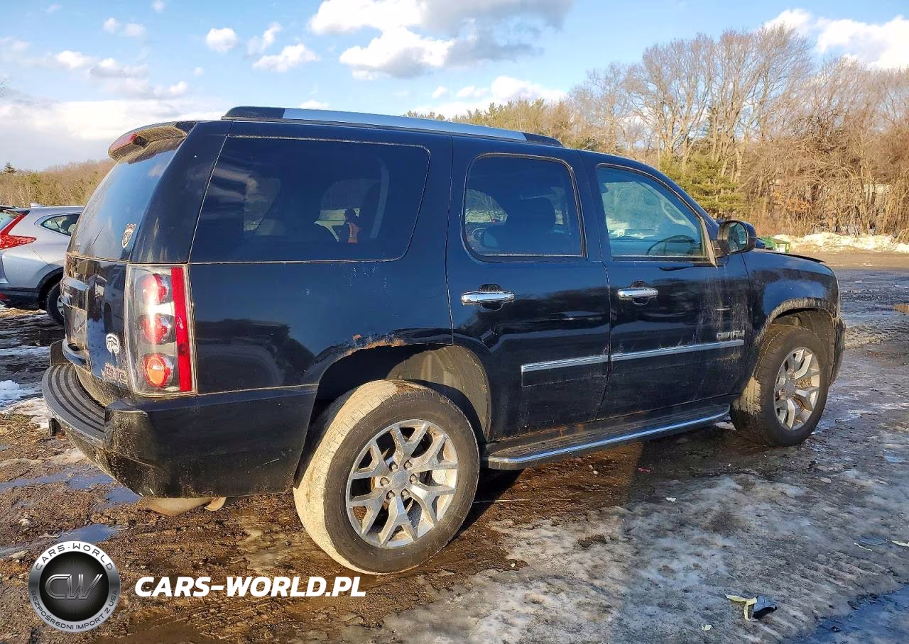 2012 GMC Yukon Denali VIN:1GKS2EEF2CR279534 - 3