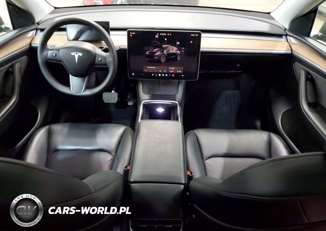 2024 Tesla Model Y VIN:7SAYGDEE2RF131278 - 8