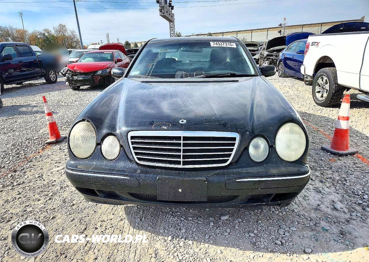 2001 Mercedes-Benz E 320 4Matic VIN:WDBJF82J61X053459 - 5