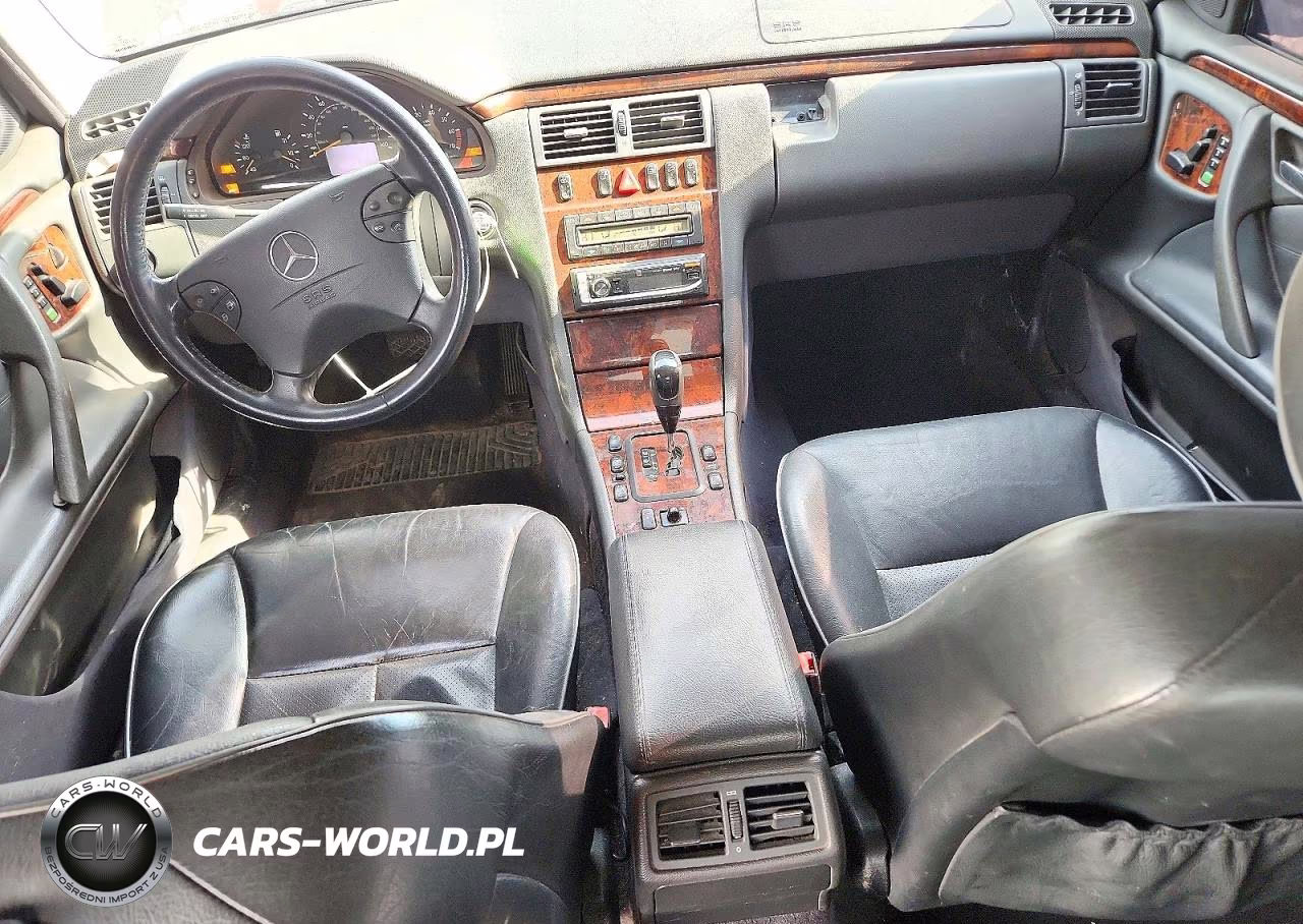 2001 Mercedes-Benz E 320 4Matic VIN:WDBJF82J61X053459 - 8