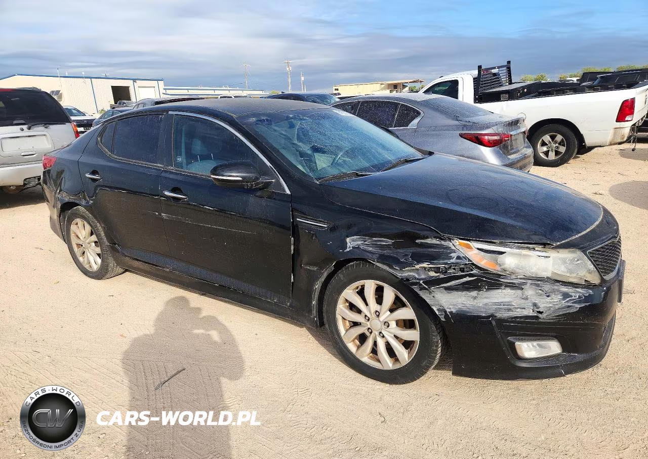 2015 Kia Optima Lx VIN:5XXGM4A70FG451748 - 4