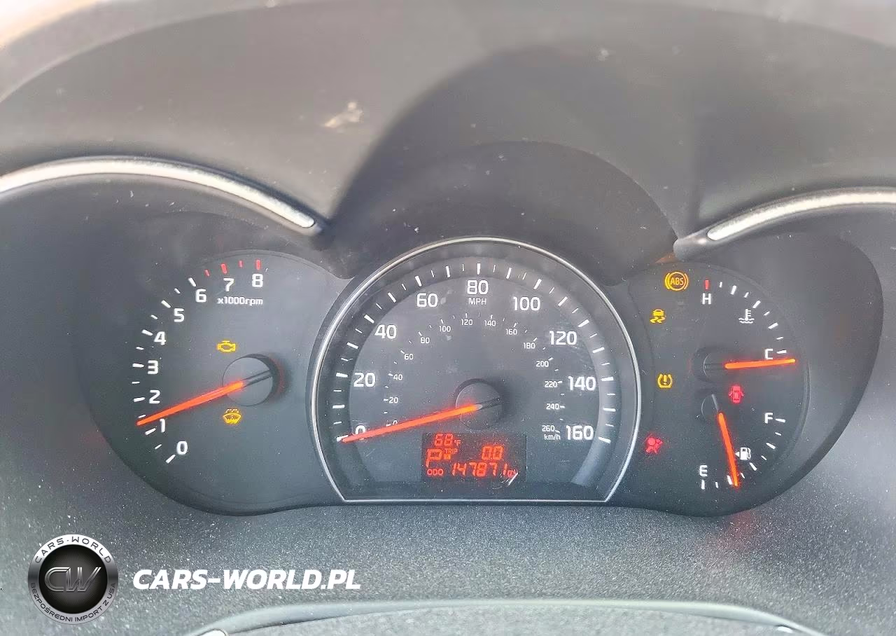 2015 Kia Sorento Lx VIN:5XYKT3A62FG556432 - 9