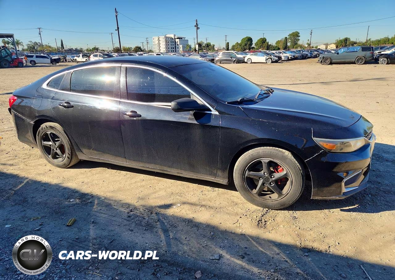 2016 Chevrolet Malibu Ls VIN:1G1ZB5ST3GF319012 - 4