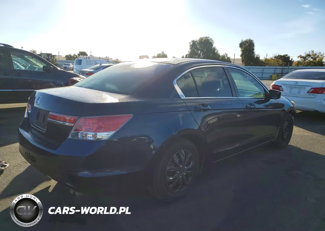 2011 Honda Accord Lx VIN:1HGCP2F33BA127698 - 3