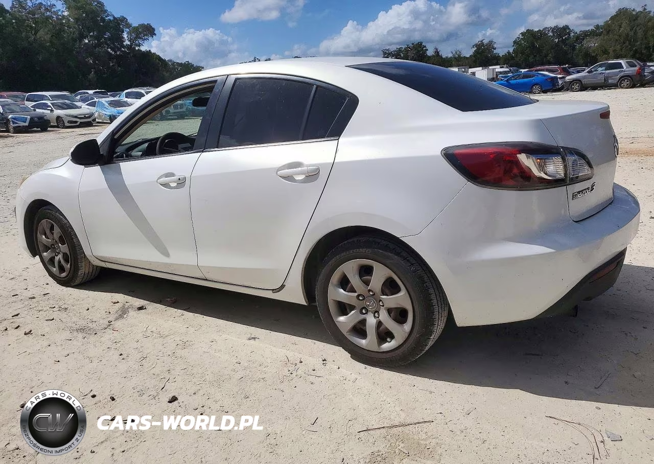 2011 Mazda 3 I VIN:JM1BL1UF7B1386272 - 2