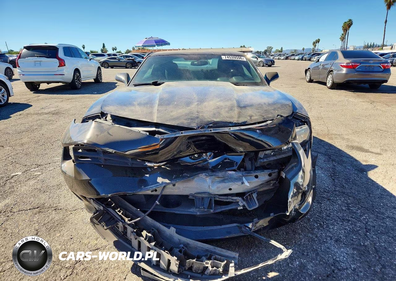 2015 Chevrolet Camaro Ls VIN:2G1FB1E39F9215090 - 5