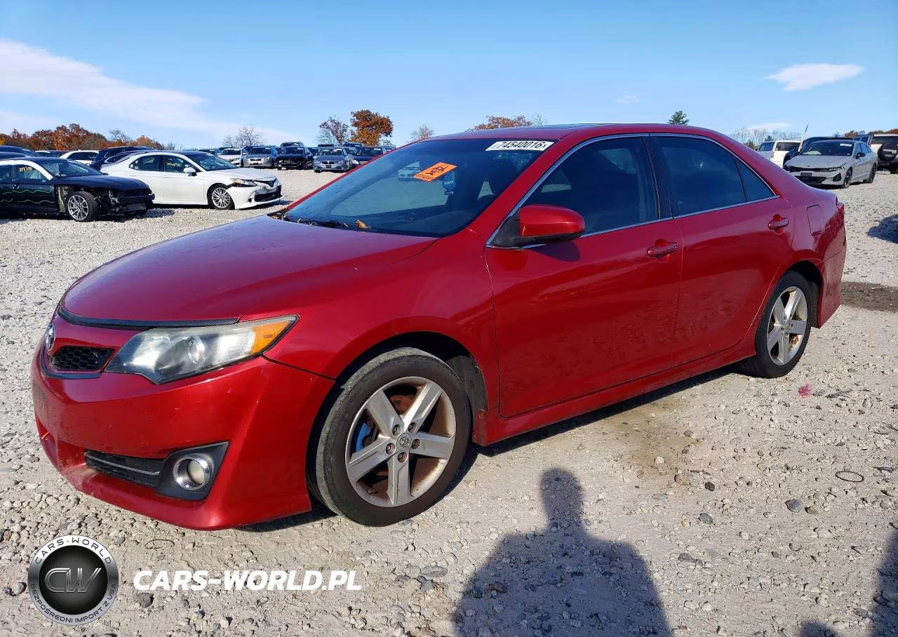 2013 Toyota Camry Se – zdjęcie 1 z 12