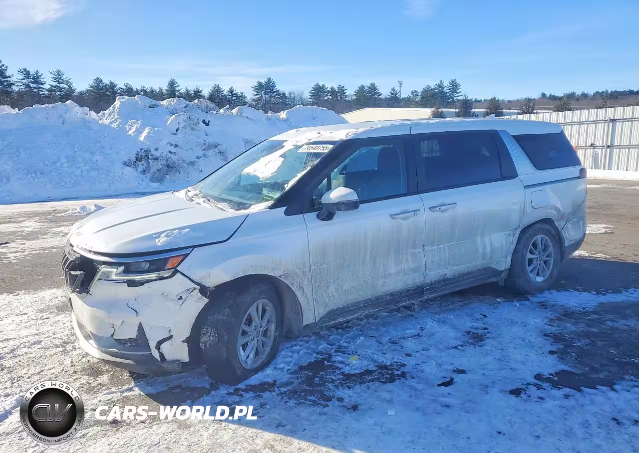 2022 Kia Carnival Lx