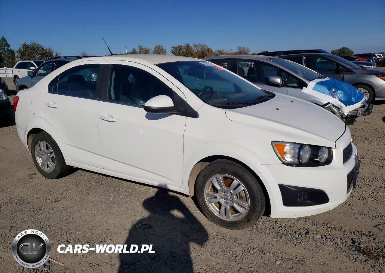 2013 Chevrolet Sonic Lt VIN:1G1JC5SB6D4100926 - 4