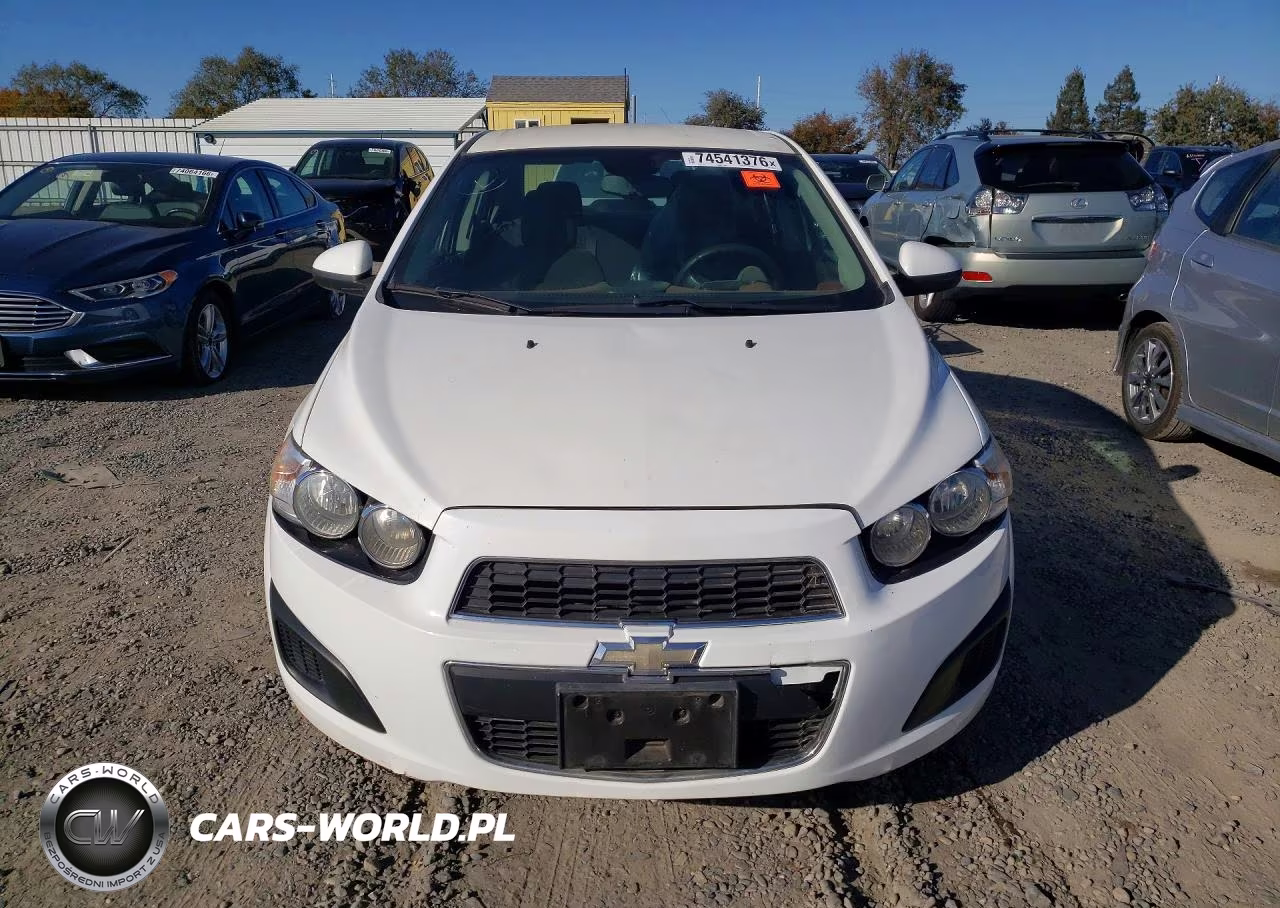 2013 Chevrolet Sonic Lt VIN:1G1JC5SB6D4100926 - 5