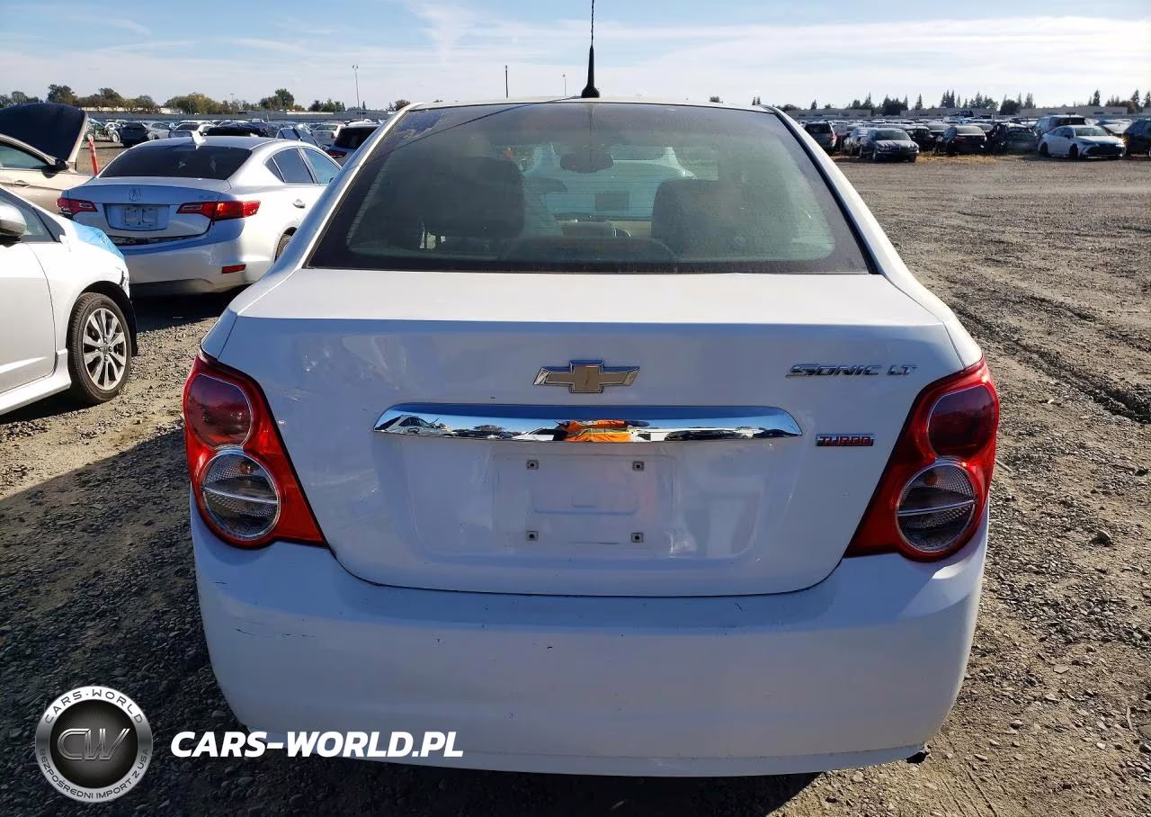 2013 Chevrolet Sonic Lt VIN:1G1JC5SB6D4100926 - 6