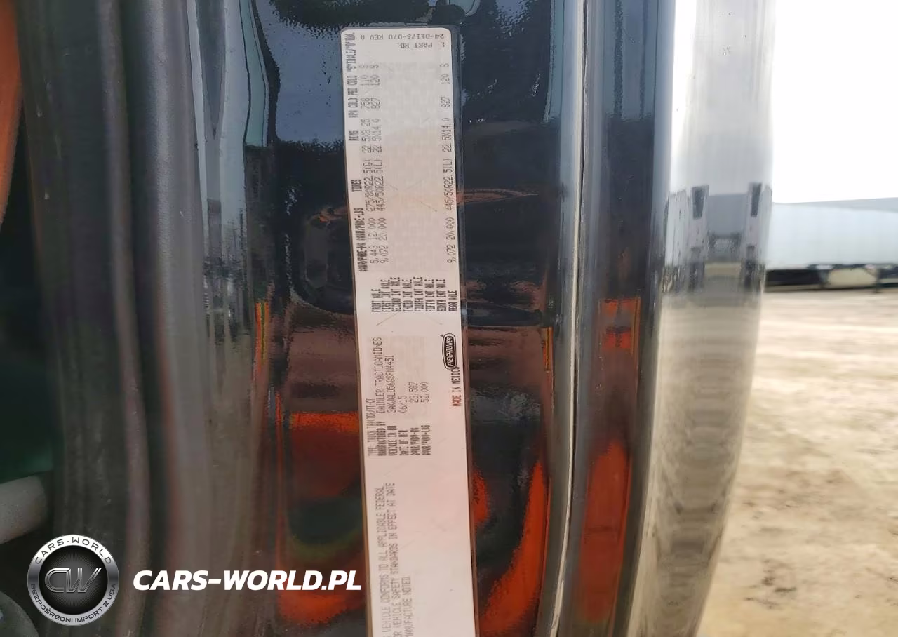 2016 Freightliner Cascadia Semi Truck VIN:3AKJGLD56GSFN4451 - 10