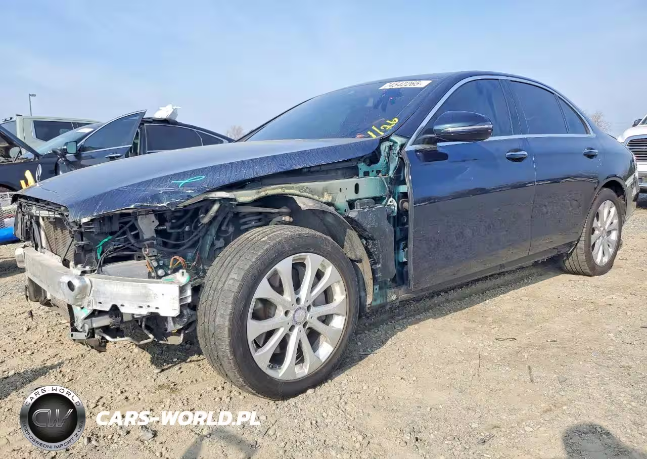 2017 Mercedes-Benz E 300