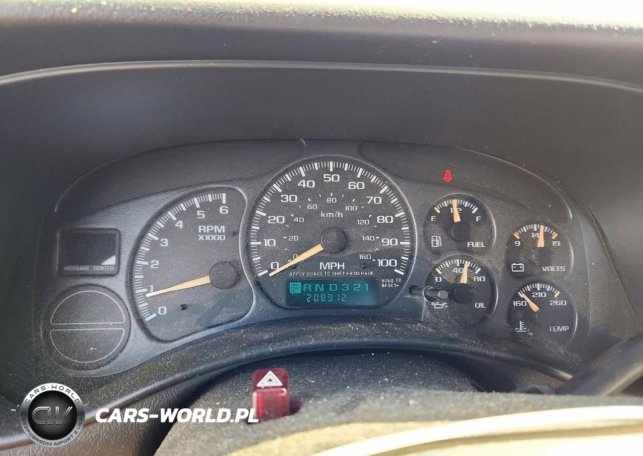 2001 Chevrolet Silverado C1500 VIN:2GCEC19V611312198 - 9