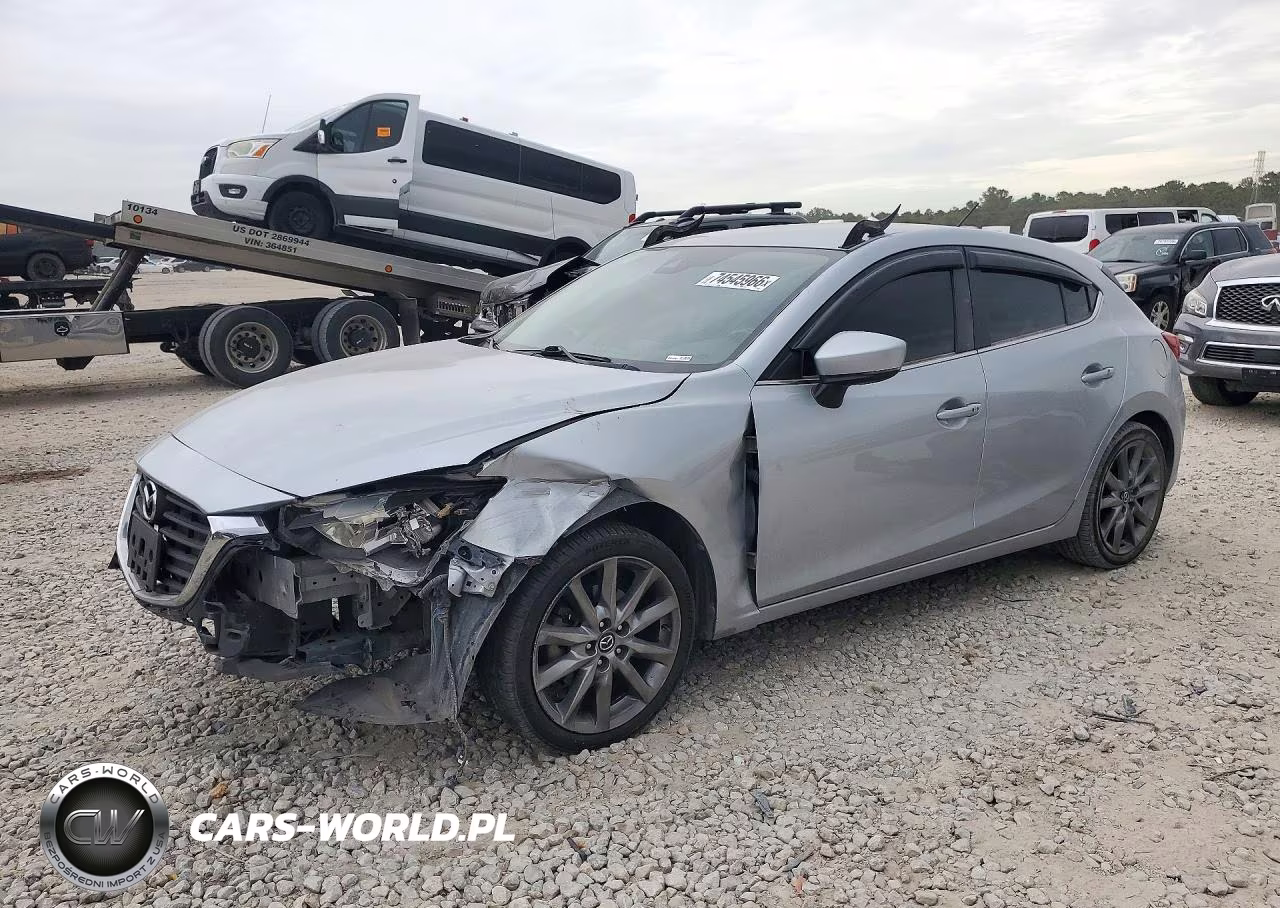 2018 Mazda 3 Touring VIN:3MZBN1L31JM208471 - 1