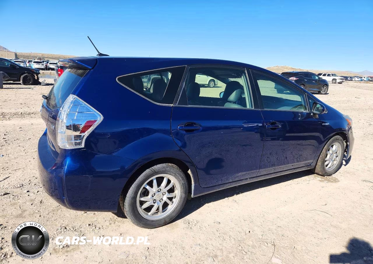 2012 Toyota Prius V Three VIN:JTDZN3EU9C3142582 - 3