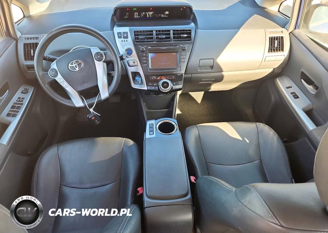 2012 Toyota Prius V Three VIN:JTDZN3EU9C3142582 - 8