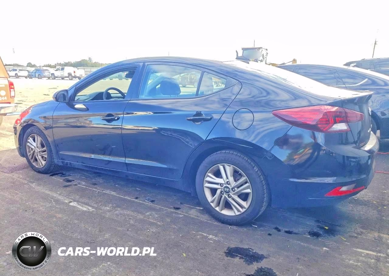 2019 Hyundai Elantra Sel VIN:5NPD84LF8KH403568 - 2