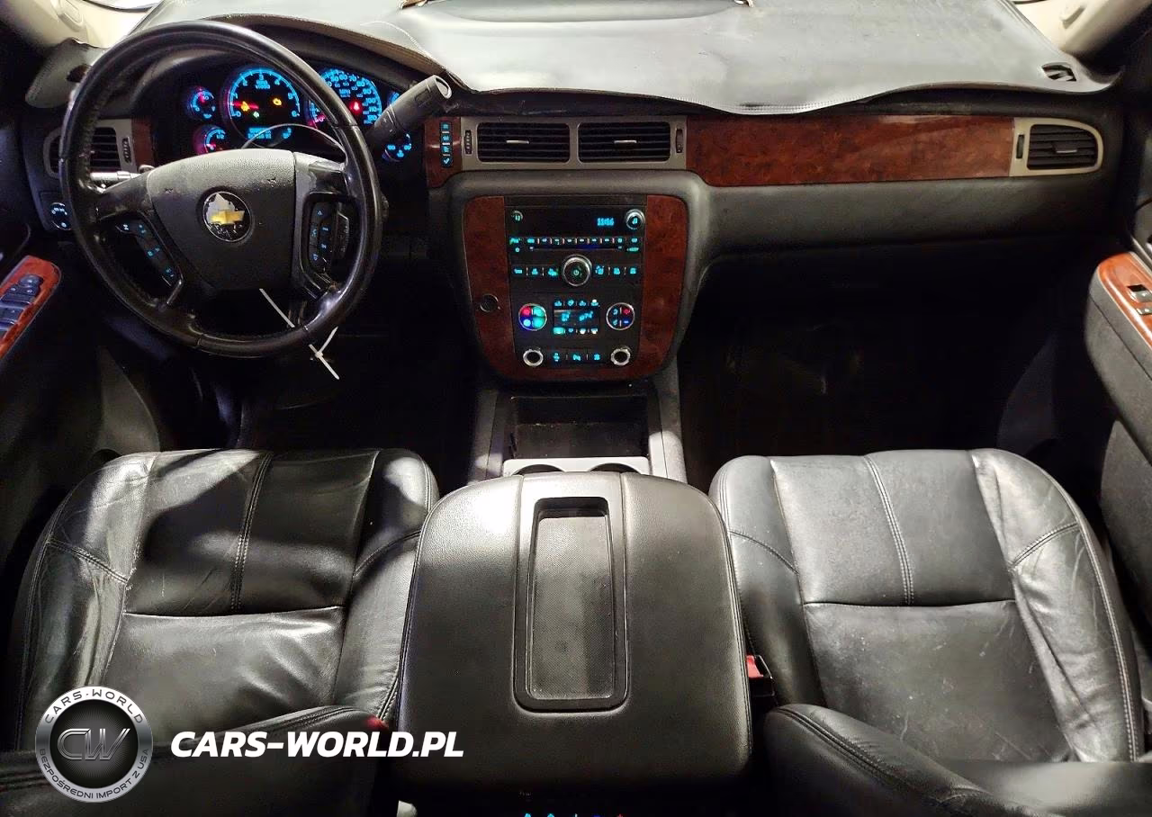 2010 Chevrolet Tahoe K1500 Lt VIN:1GNUKBE07AR266989 - 8