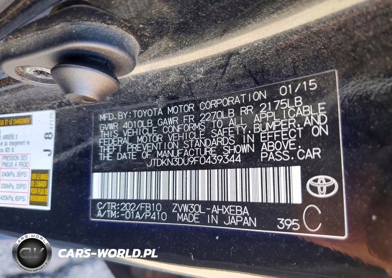 2015 Toyota Prius Two VIN:JTDKN3DU9F0439344 - 12