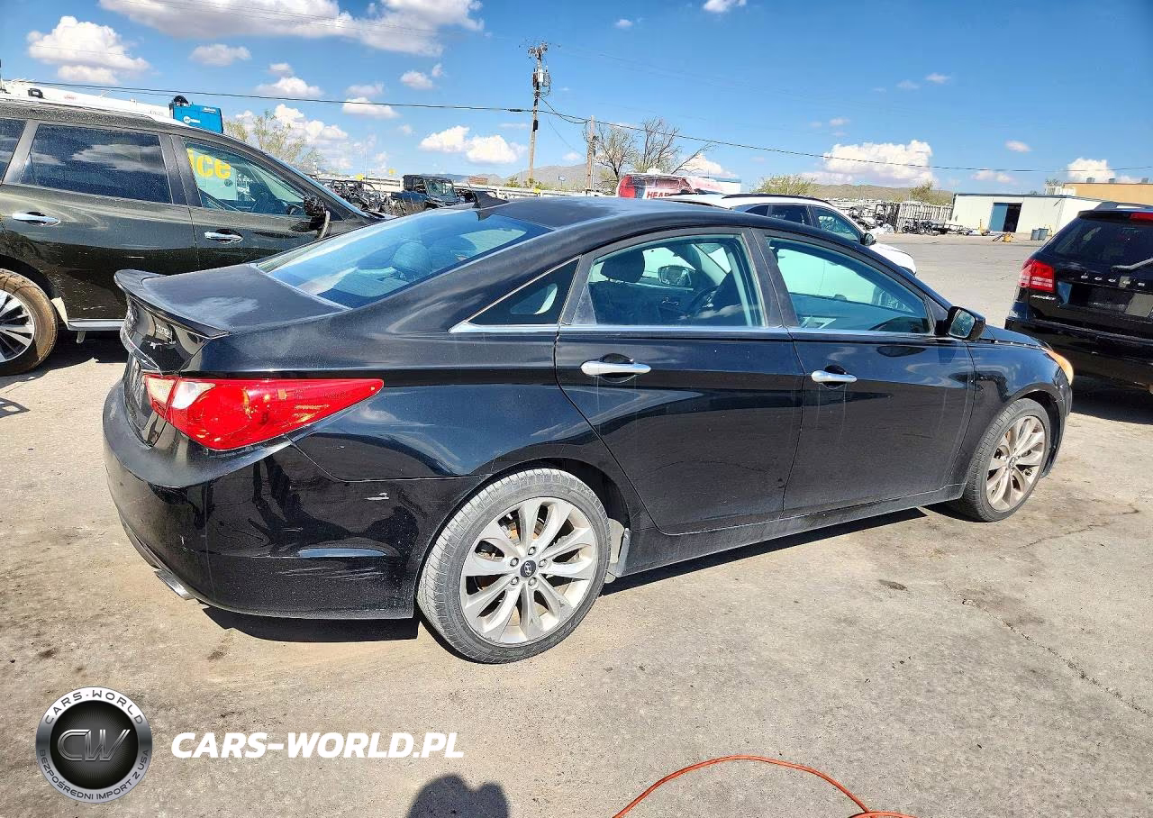 2013 Hyundai Sonata Se VIN:5NPEC4AC6DH665605 - 3