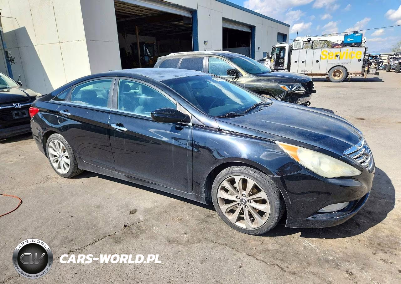 2013 Hyundai Sonata Se VIN:5NPEC4AC6DH665605 - 4
