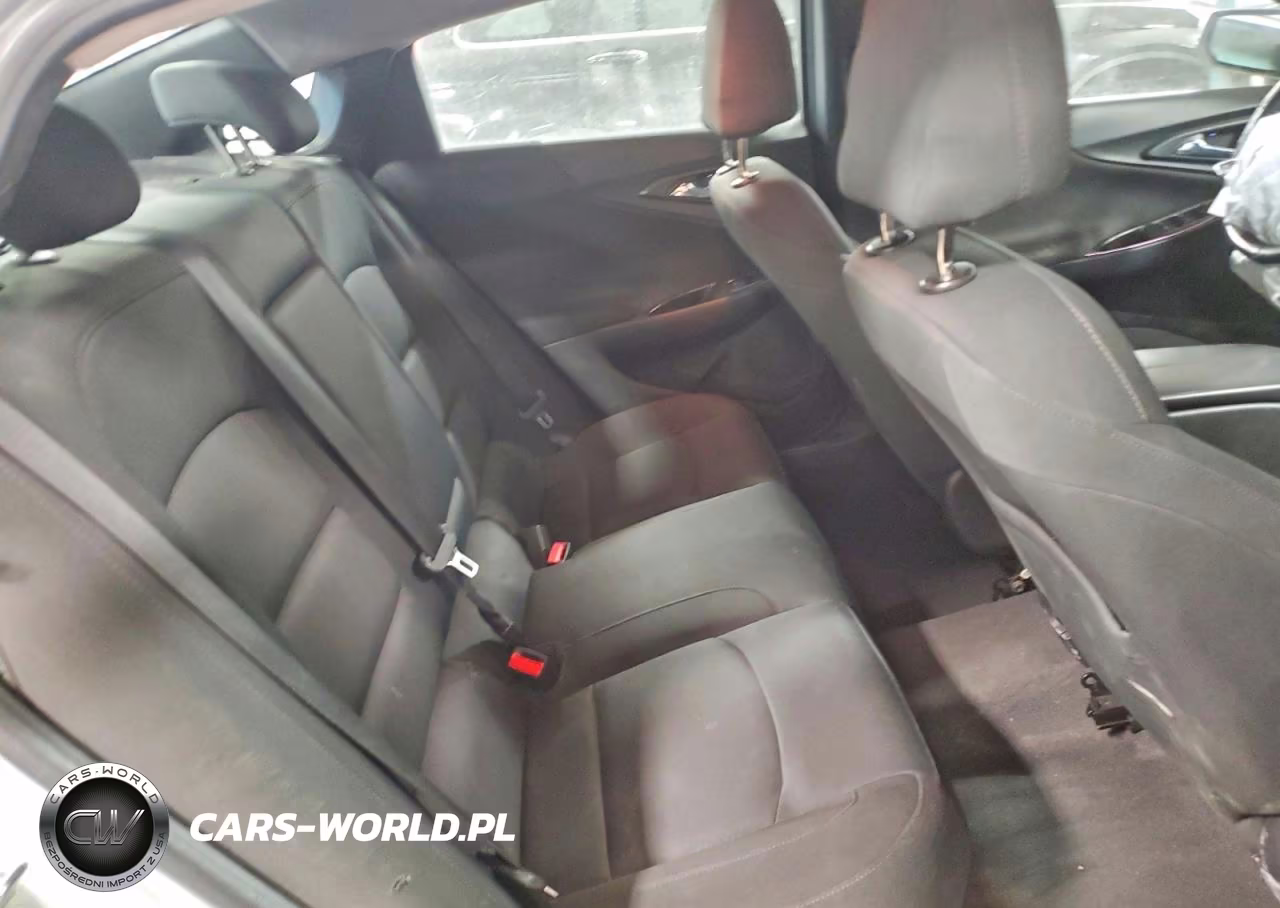 2016 Chevrolet Malibu Lt VIN:1G1ZE5ST2GF196276 - 10