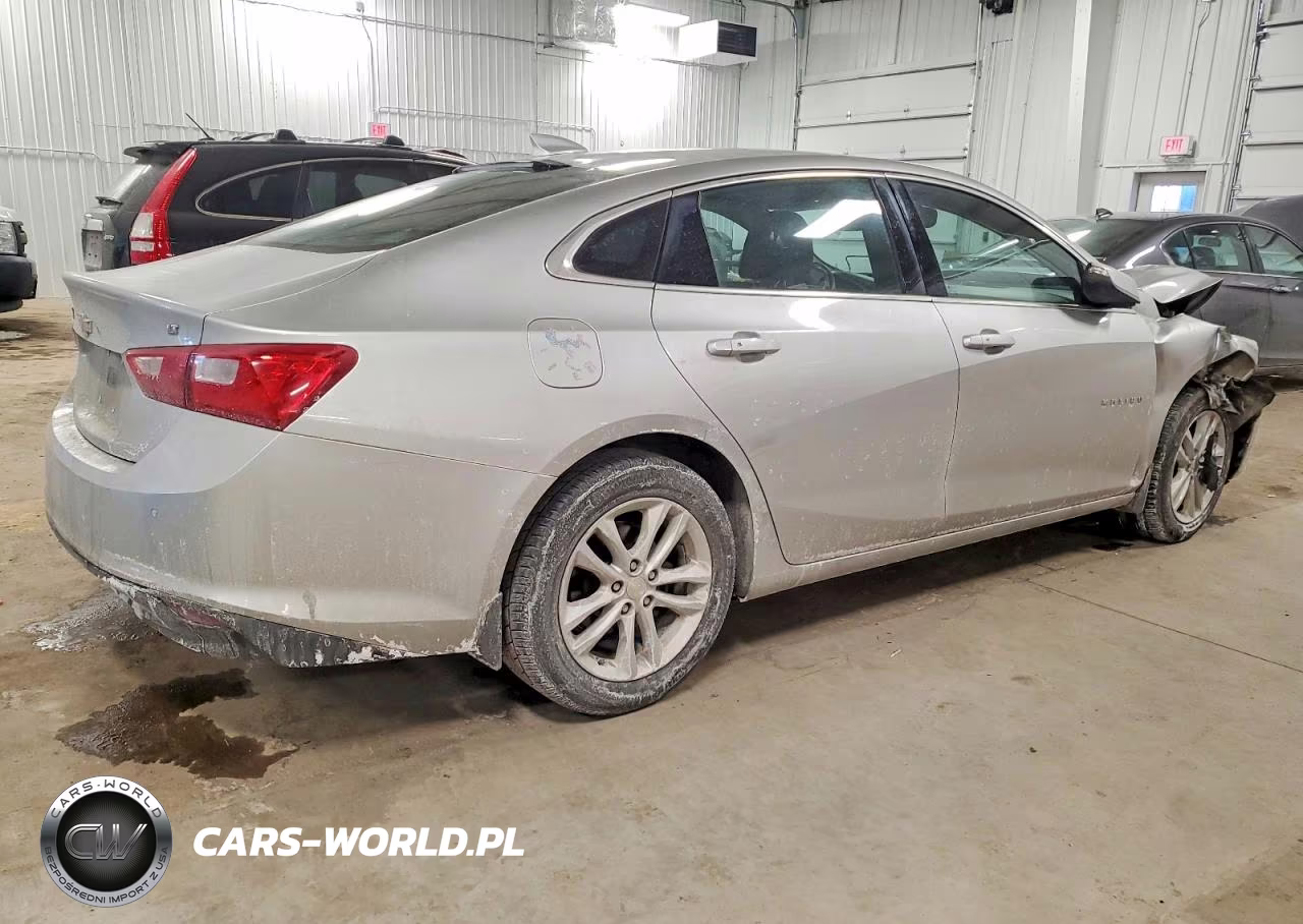 2016 Chevrolet Malibu Lt VIN:1G1ZE5ST2GF196276 - 3