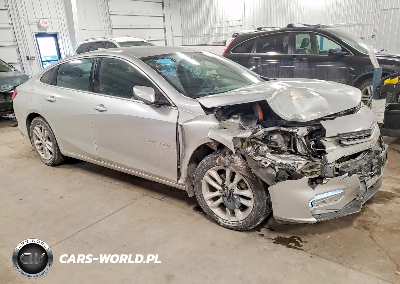 2016 Chevrolet Malibu Lt VIN:1G1ZE5ST2GF196276 - 4
