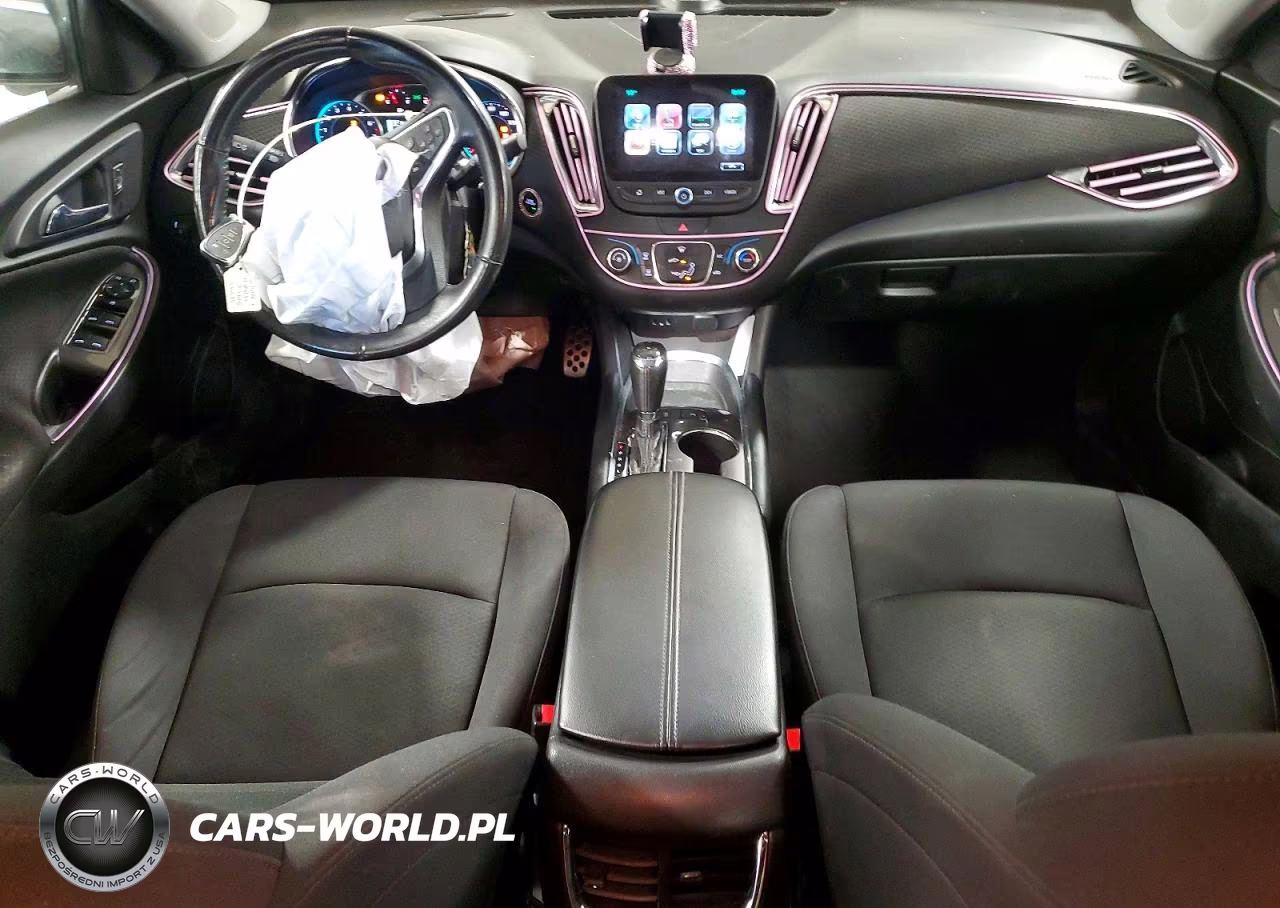 2016 Chevrolet Malibu Lt VIN:1G1ZE5ST2GF196276 - 8
