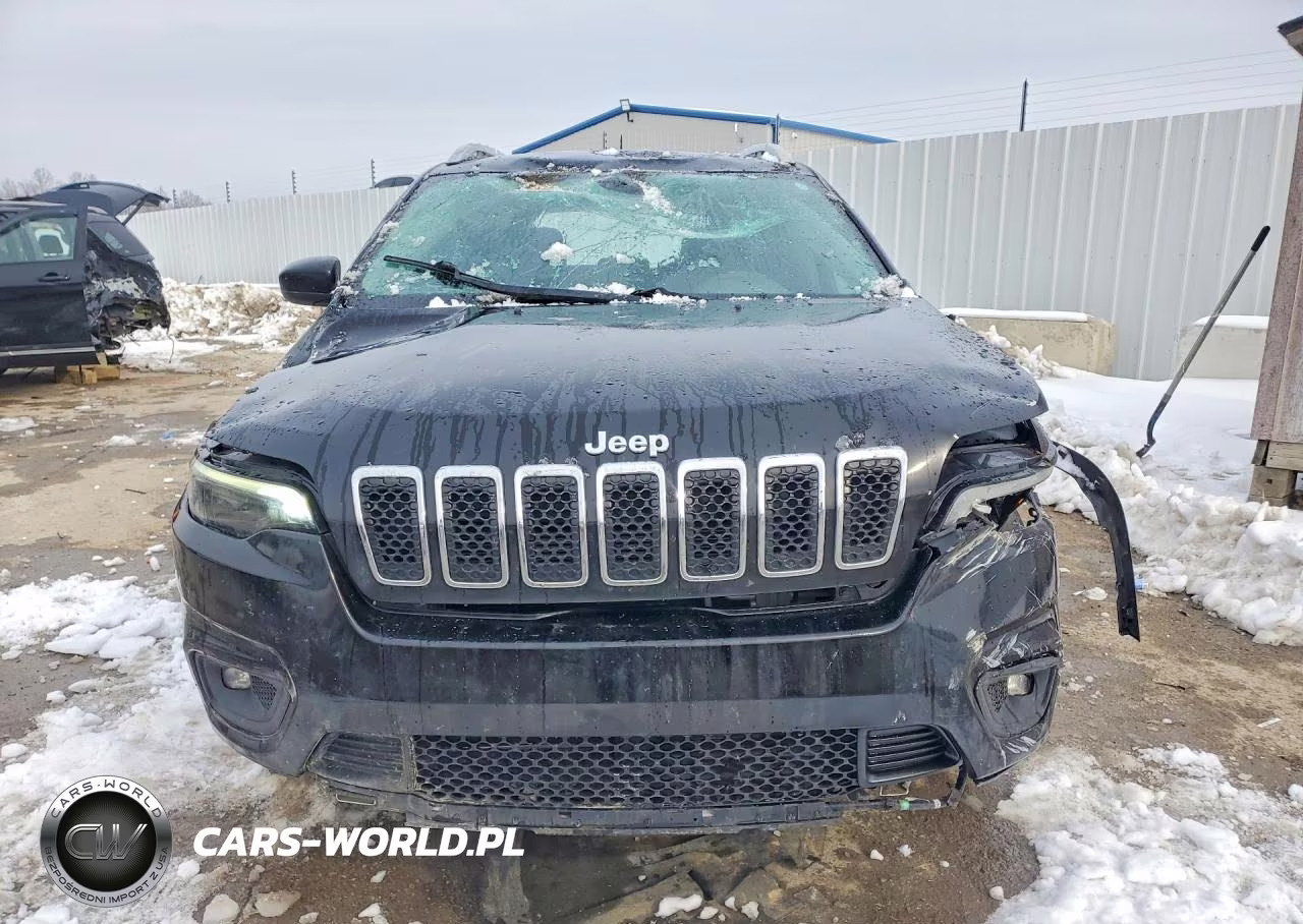 2019 Jeep Cherokee Latitude VIN:1C4PJLCB0KD377370 - 5