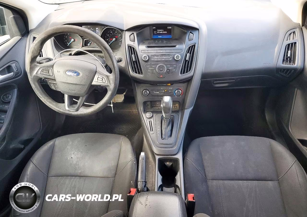 2016 Ford Focus Se VIN:1FADP3K26GL256106 - 8