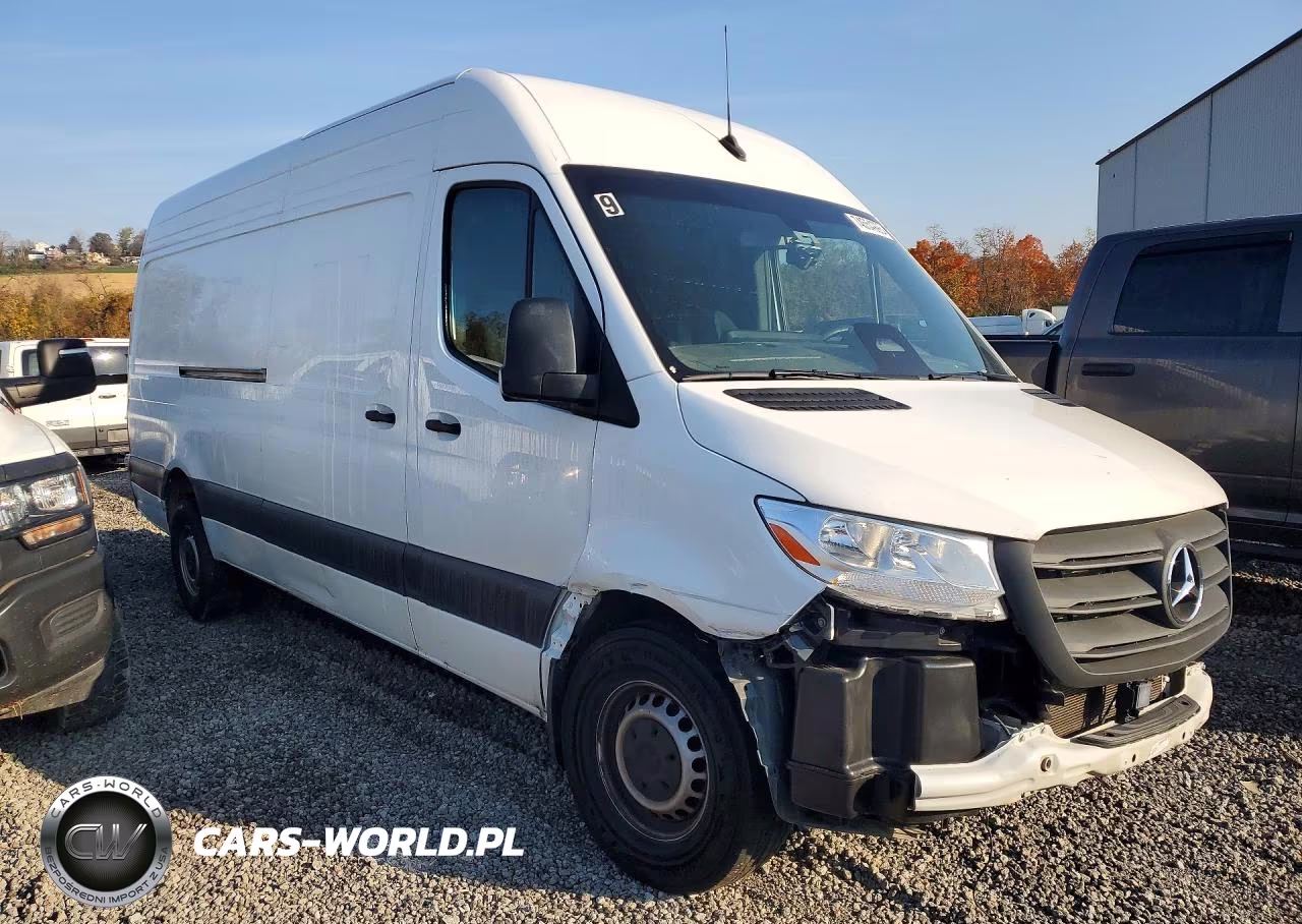 2025 Mercedes-Benz Sprinter 2500 Delivery Van VIN:W1Y4KCHY6ST232431 - 4
