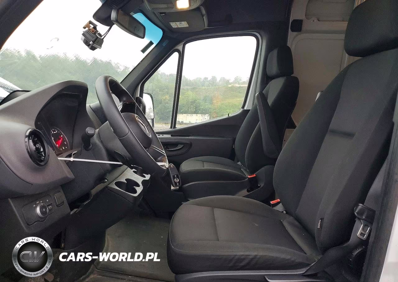 2025 Mercedes-Benz Sprinter 2500 Delivery Van VIN:W1Y4KCHY6ST232431 - 7