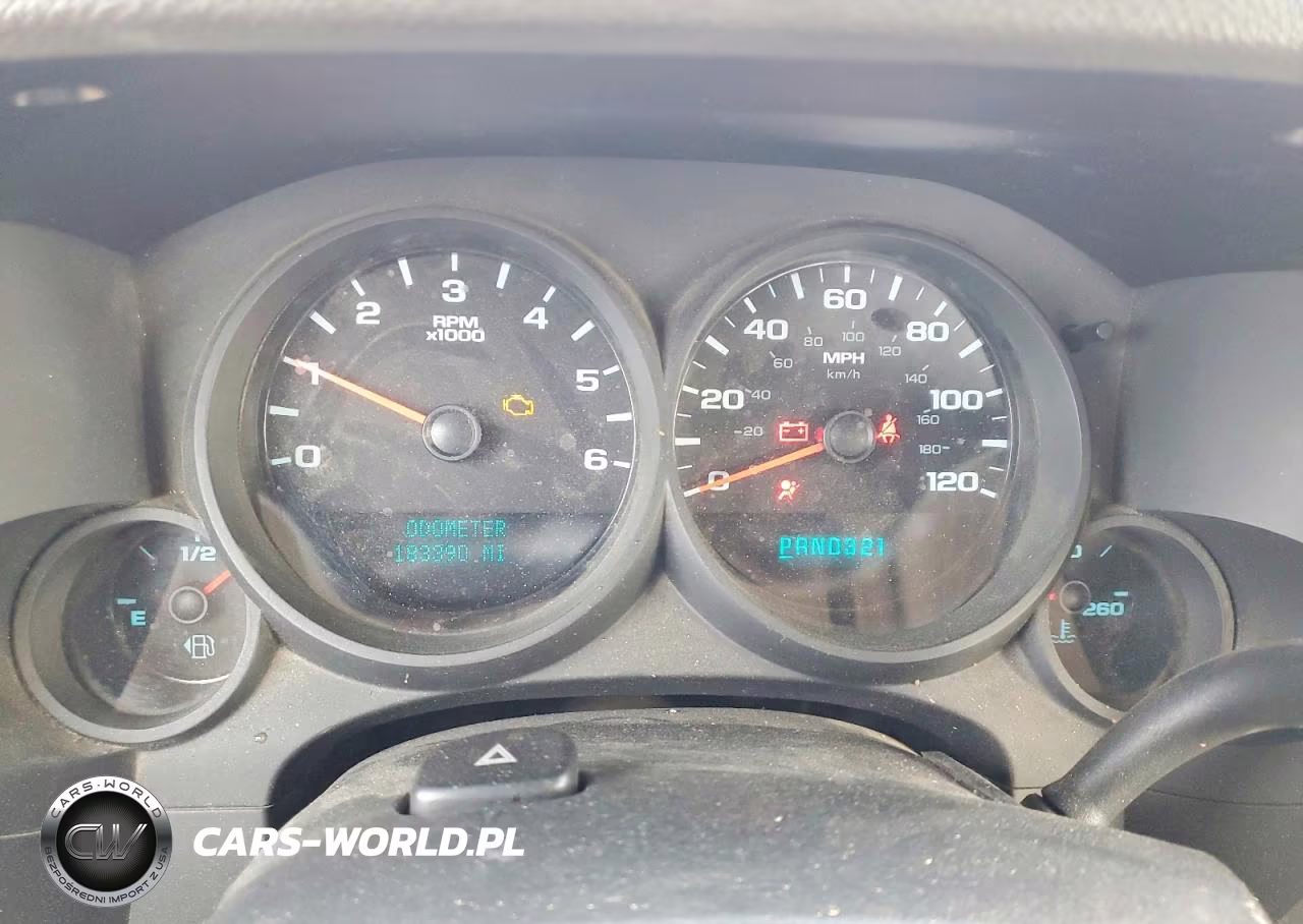 2011 Chevrolet Silverado C1500 VIN:1GCRCPEX0BZ454471 - 9