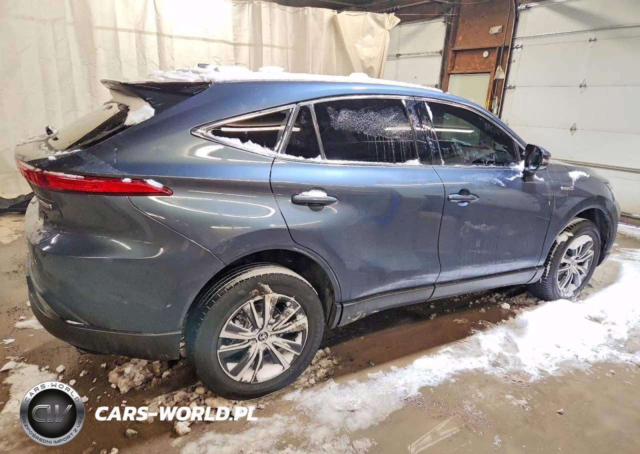2021 Toyota Venza Le VIN:JTEAAAAHXMJ037984 - 3