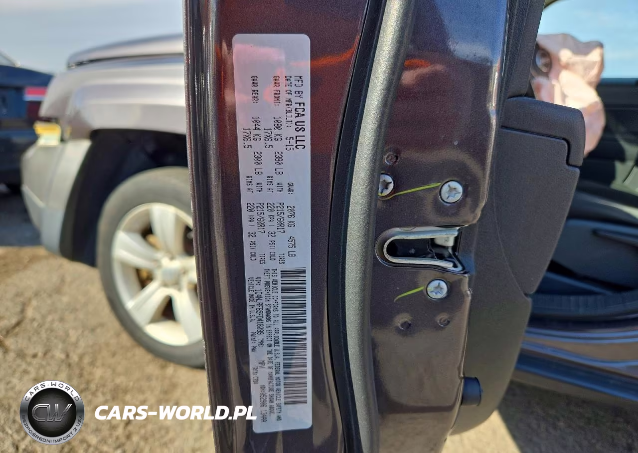 2015 Jeep Patriot Latitude VIN:1C4NJRFB5FD418099 - 13