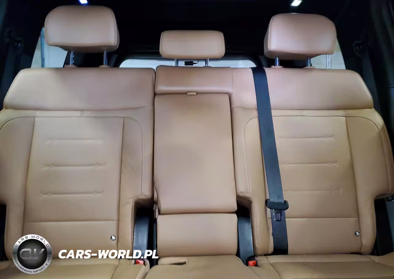 2025 Hyundai Santa Fe Limited VIN:5NMP4DGL2SH089339 - 10