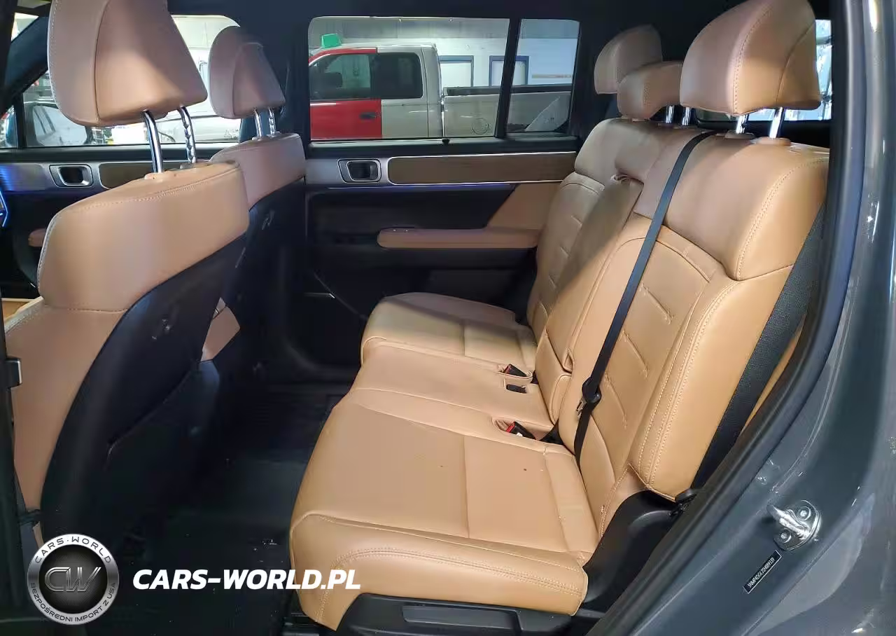 2025 Hyundai Santa Fe Limited VIN:5NMP4DGL2SH089339 - 11
